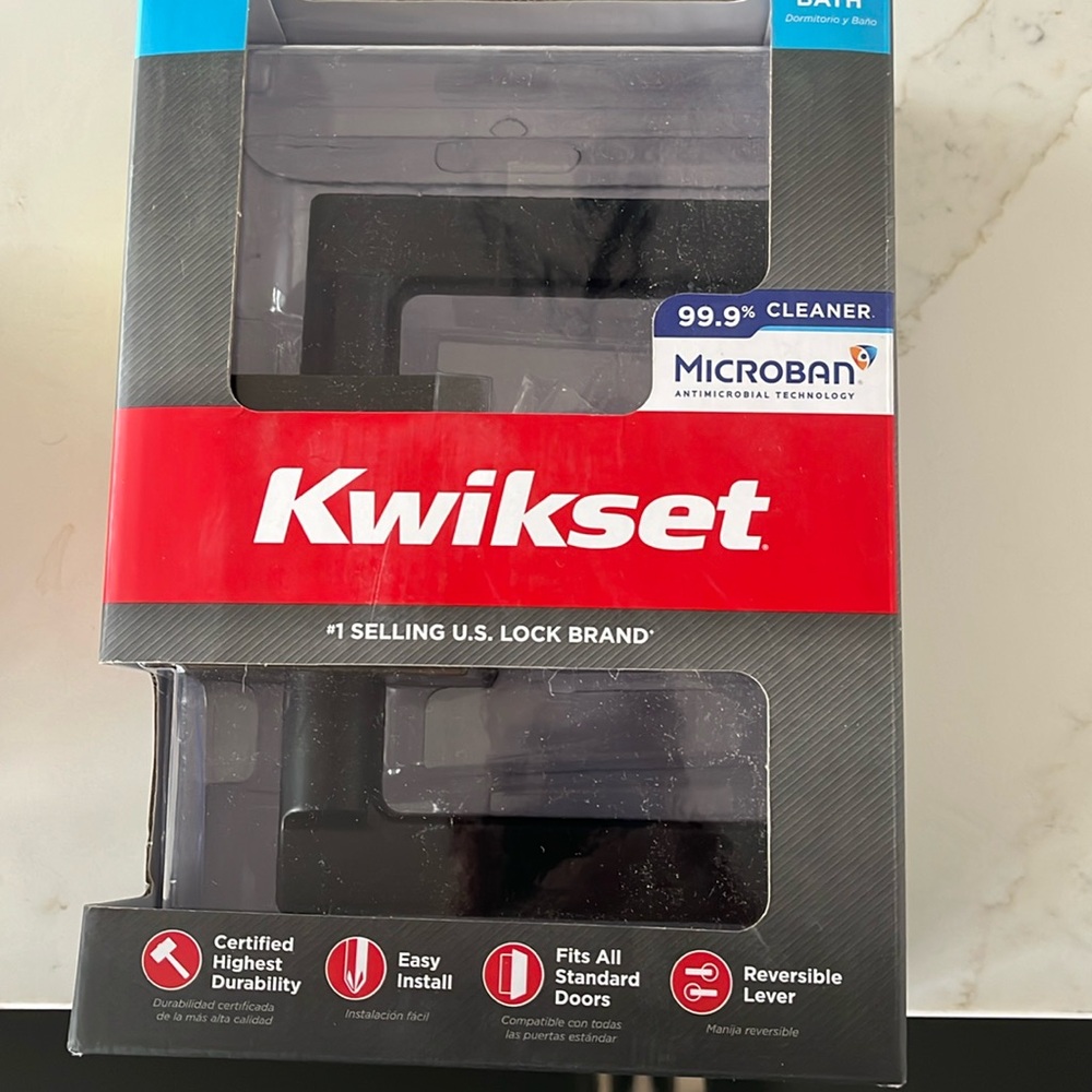 Kwikset NEW oiled bronze bed and bath door lever knob